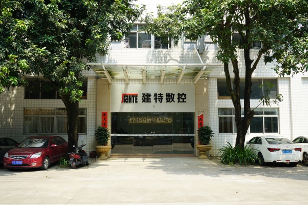 南昌生產龍門加工中心價格